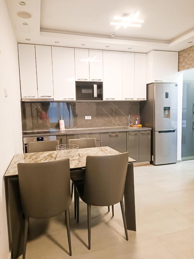 Eden Apartments Tivat Extérieur photo